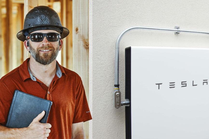 green builder trends solar battery storage blog card image